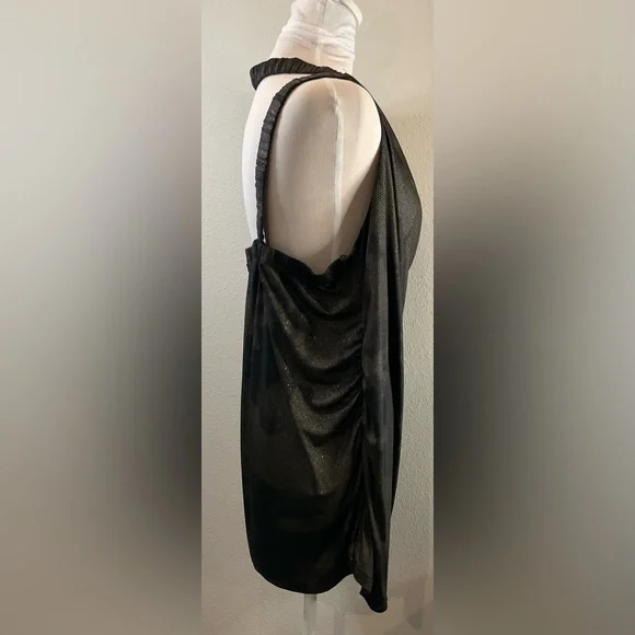 Torrid Draped Tank Top in Black with Subtle Gold Metallic Design - Picture 2 of 12